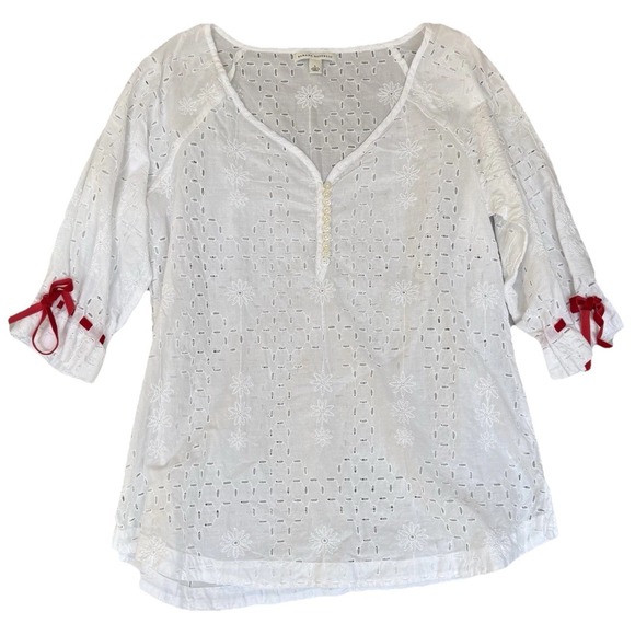 Banana Republic Tops - Banana Republic Shirt White Cotton Eyelet Large Dainty Peasant Red Velvet Trim